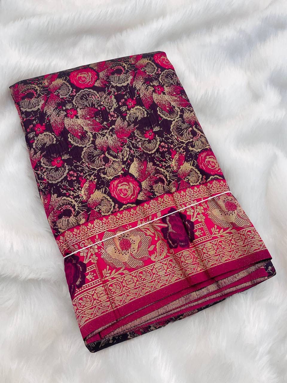 Royal Gulbahar Copper Zari Floral Jaal Kanjivaram Soft Silk Saree - WINE