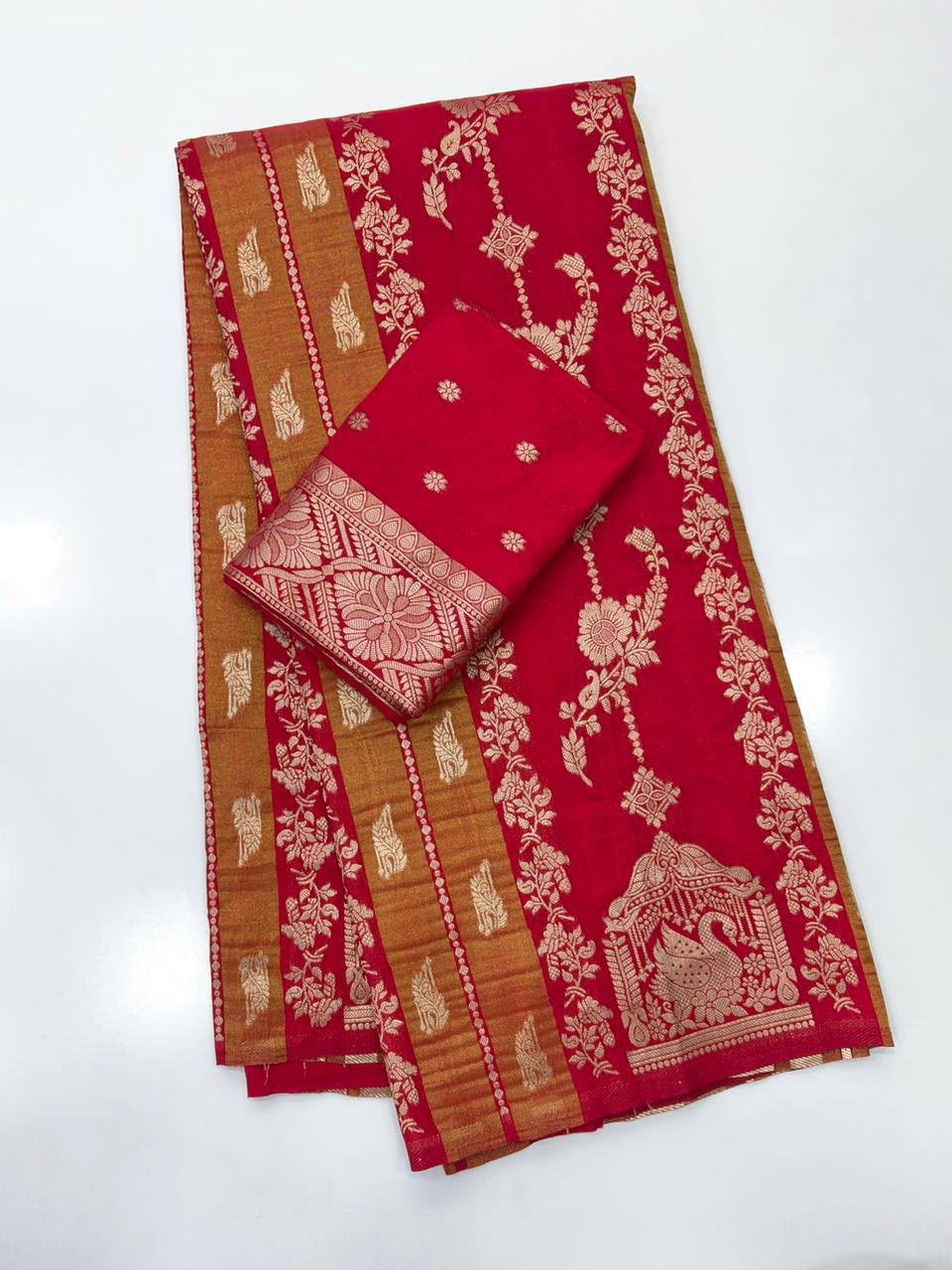 Royal Wedding Wear Paithani Silk Saree with Floral Zari Weaving - RED