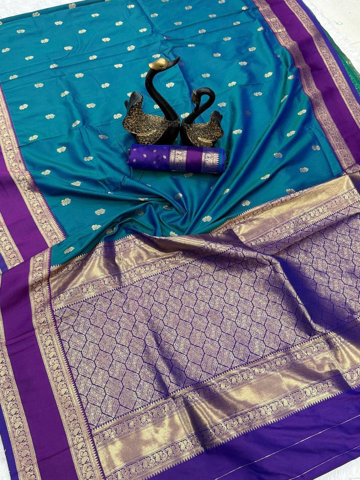Premium Kanjivaram Soft Silk Saree with Copper Zari Jaal Weaves &amp; Rich Zari Pallu -SKY