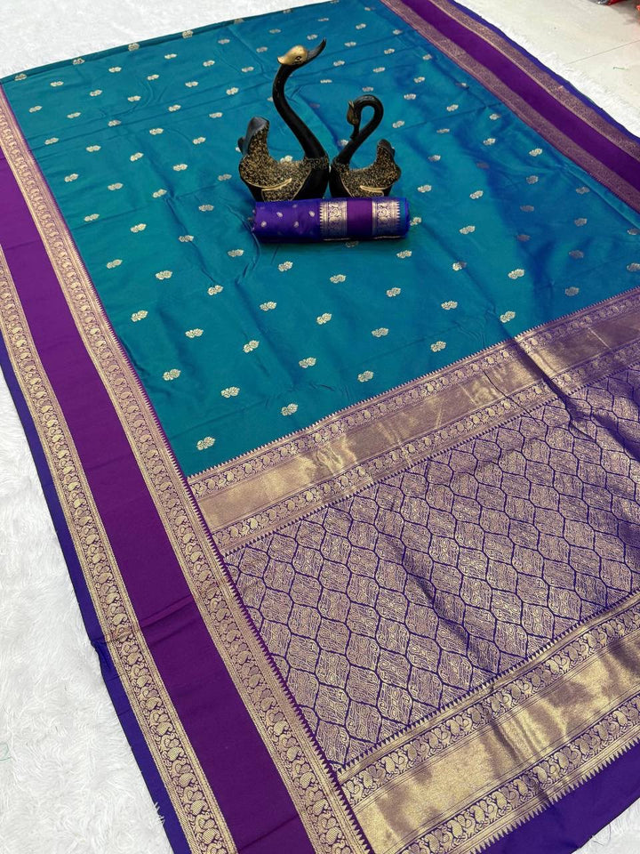 Premium Kanjivaram Soft Silk Saree with Copper Zari Jaal Weaves &amp; Rich Zari Pallu -SKY