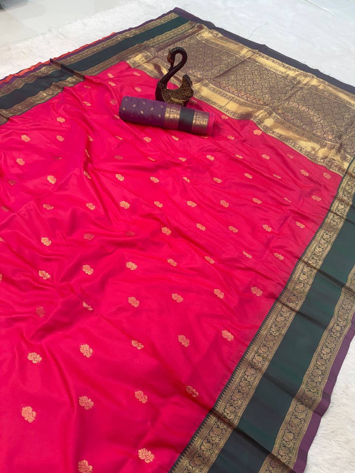 Premium Kanjivaram Soft Silk Saree with Copper Zari Jaal Weaves &amp; Rich Zari Pallu -DARK PINK