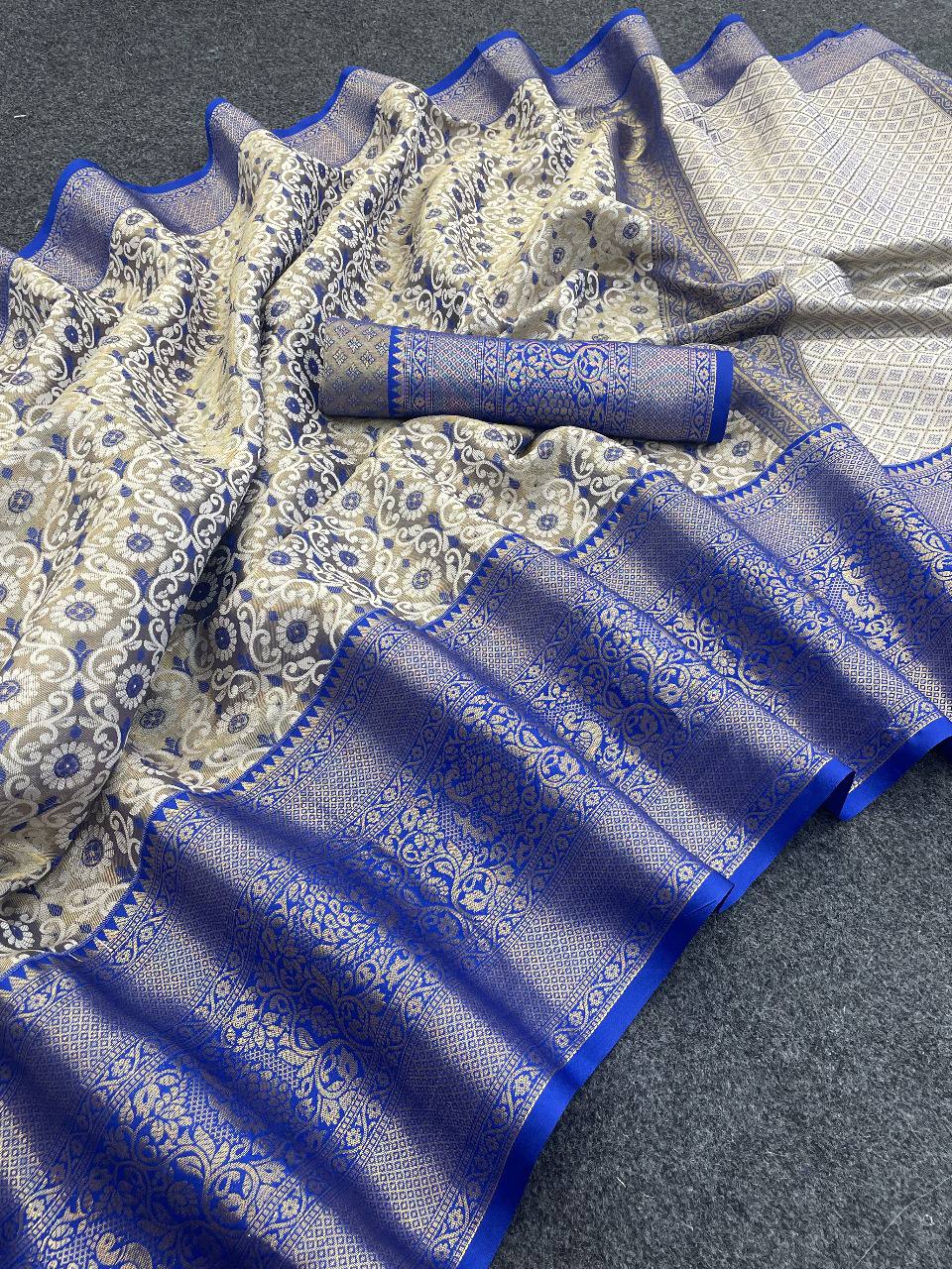 Pure Kanjivaram Silk Saree With Contrast Gold Zari Rich Weaving Pallu