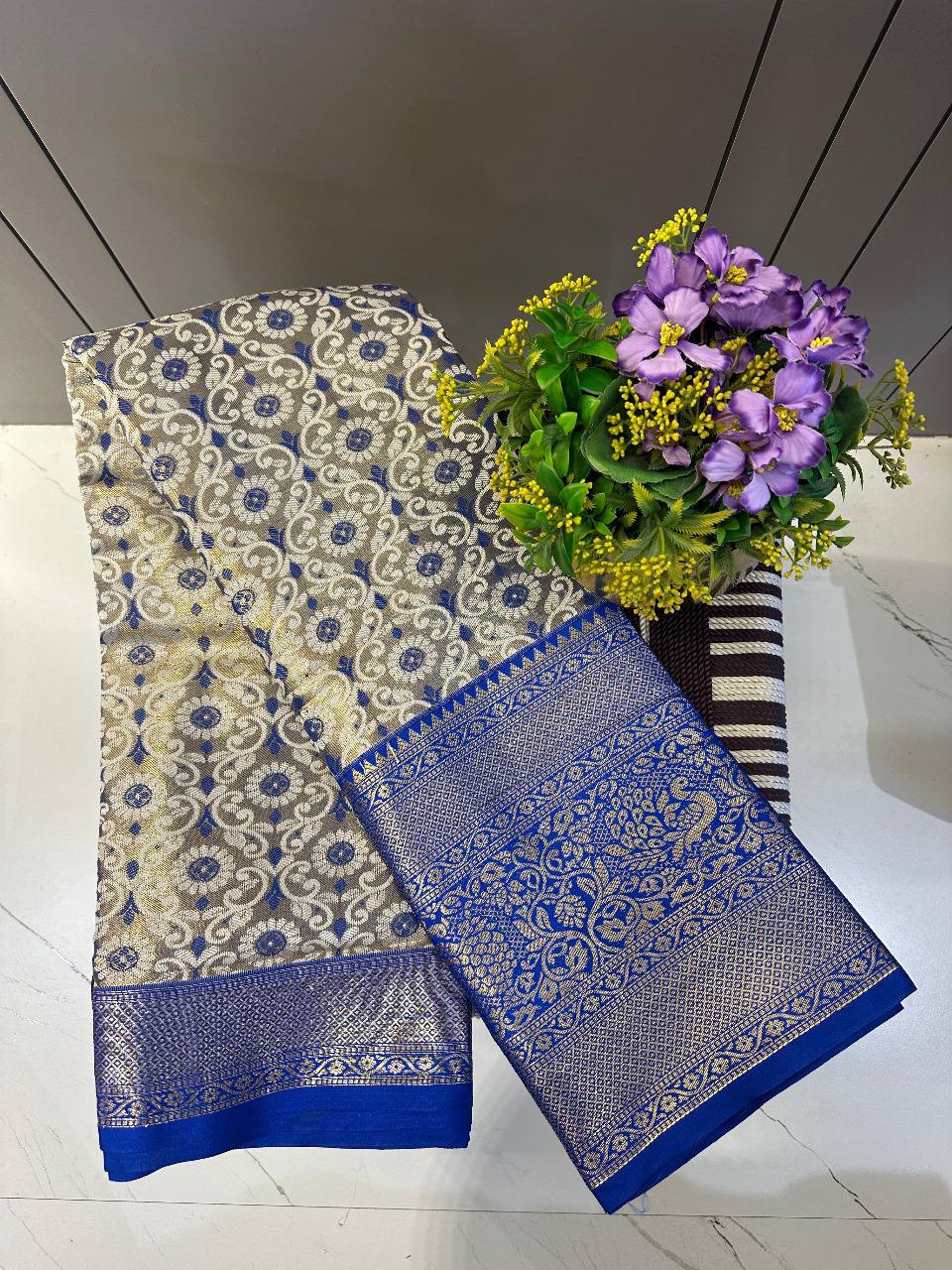 Pure Kanjivaram Silk Saree With Contrast Gold Zari Rich Weaving Pallu
