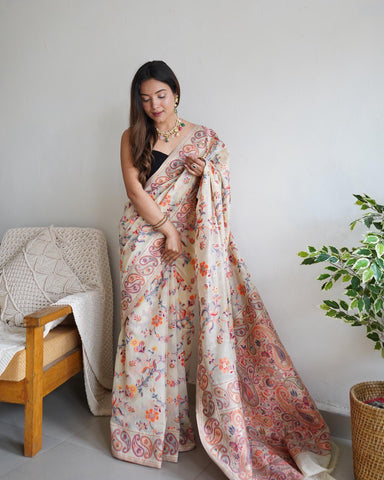 Kanjivaram Silk Saree With Plain Unstitched Blouse