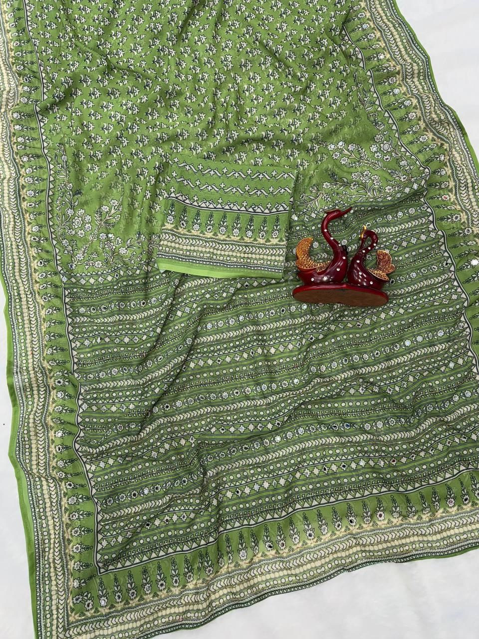 Madhubani Mirror Grace Saree- Green
