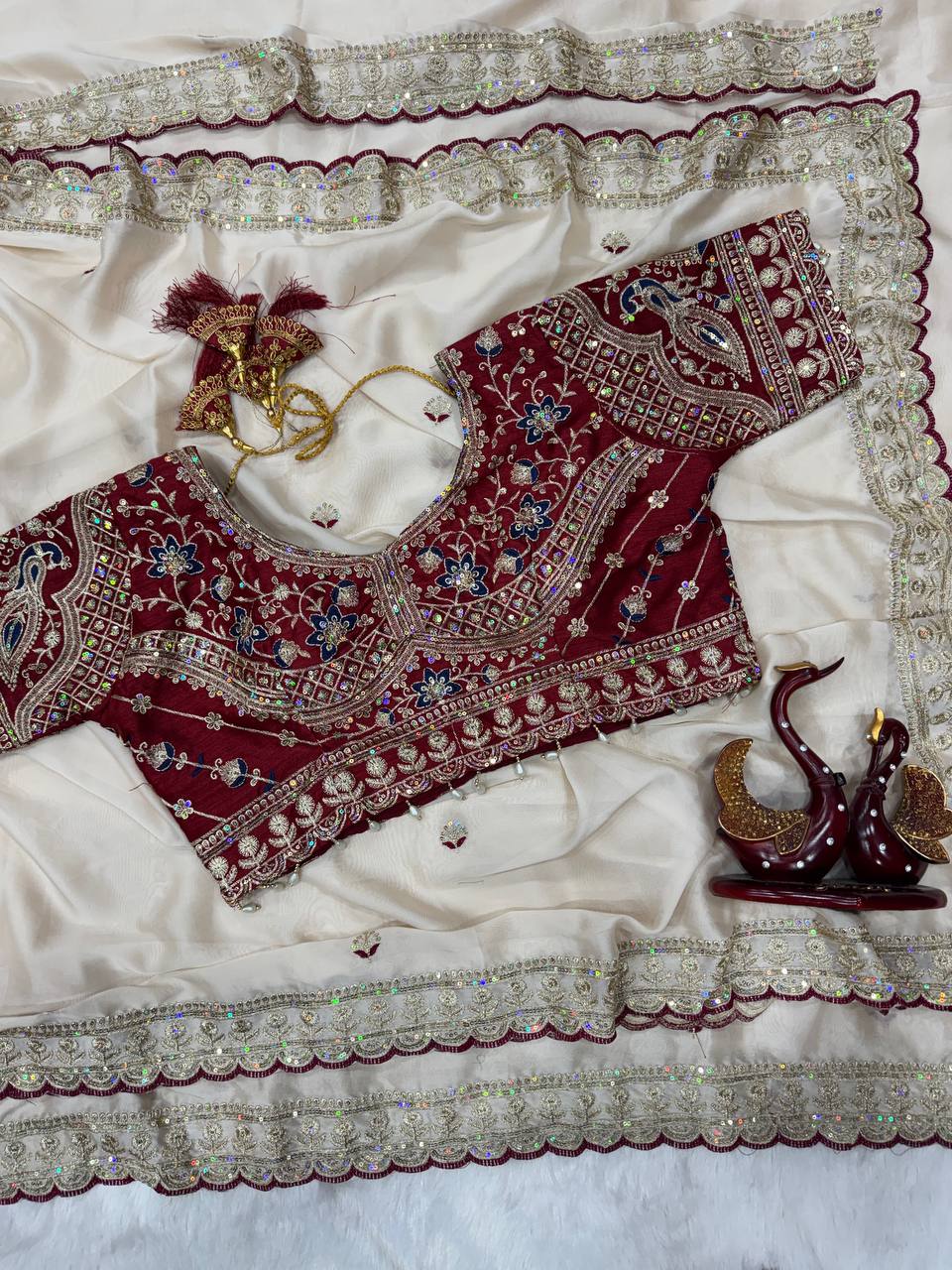 Vaidehi Rangoli Silk Saree -Off white