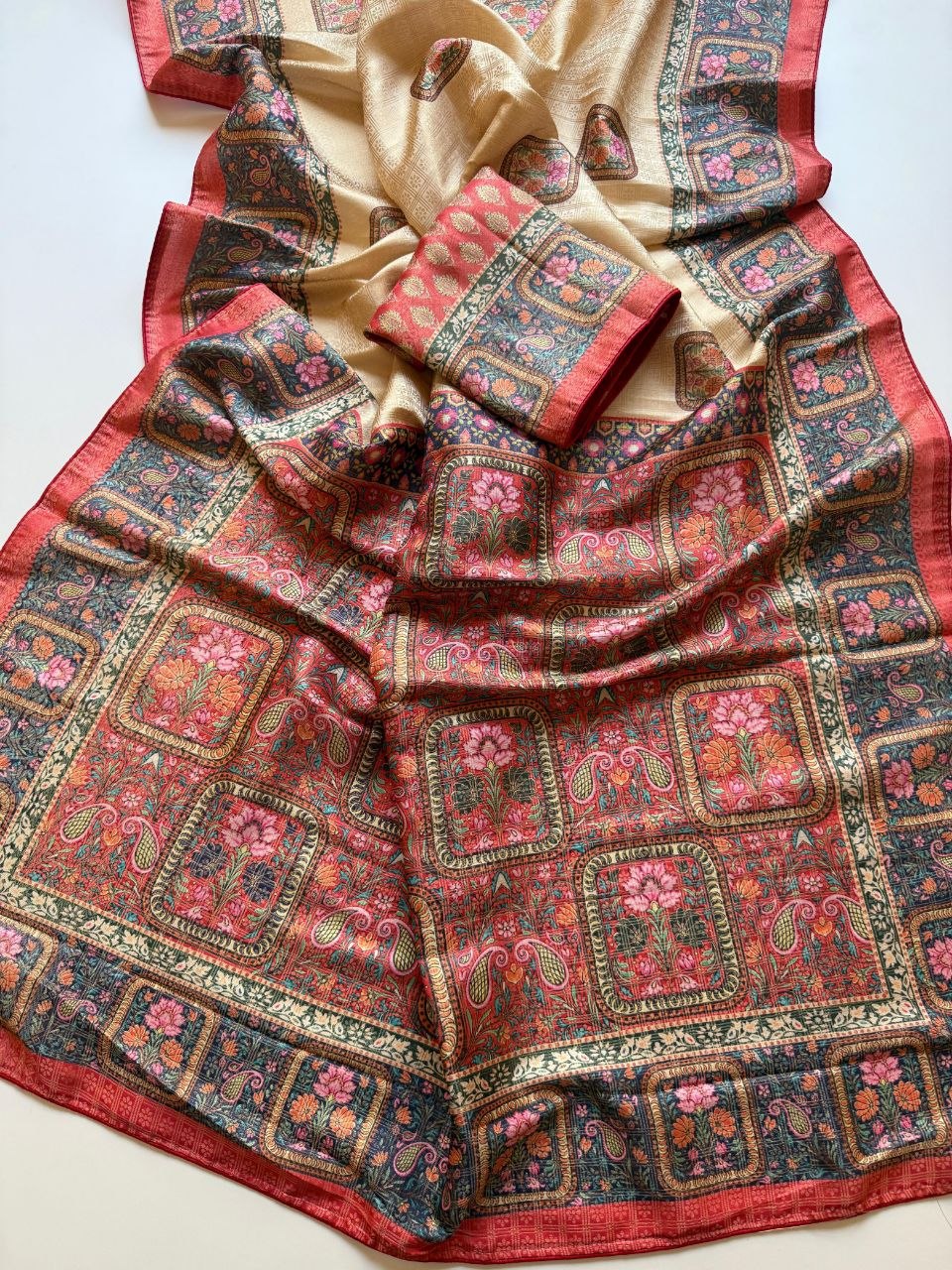 Roopkala Premium Jari Weaving Softy Silk Saree = CREAM AND ORANGE