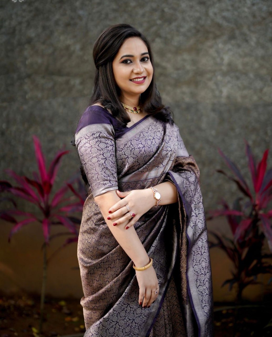 Purple Color Banarasi Litchi Silk Saree With Blouse Piece