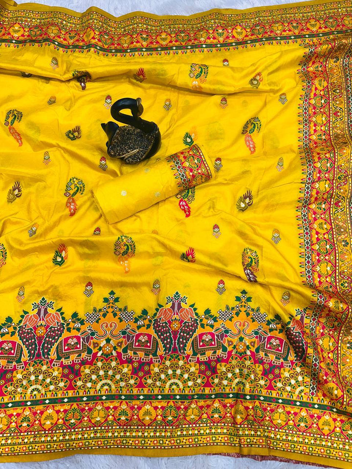 Glamorous  Pashmina Saree With Pulsating Blouse Piece - YELLOW