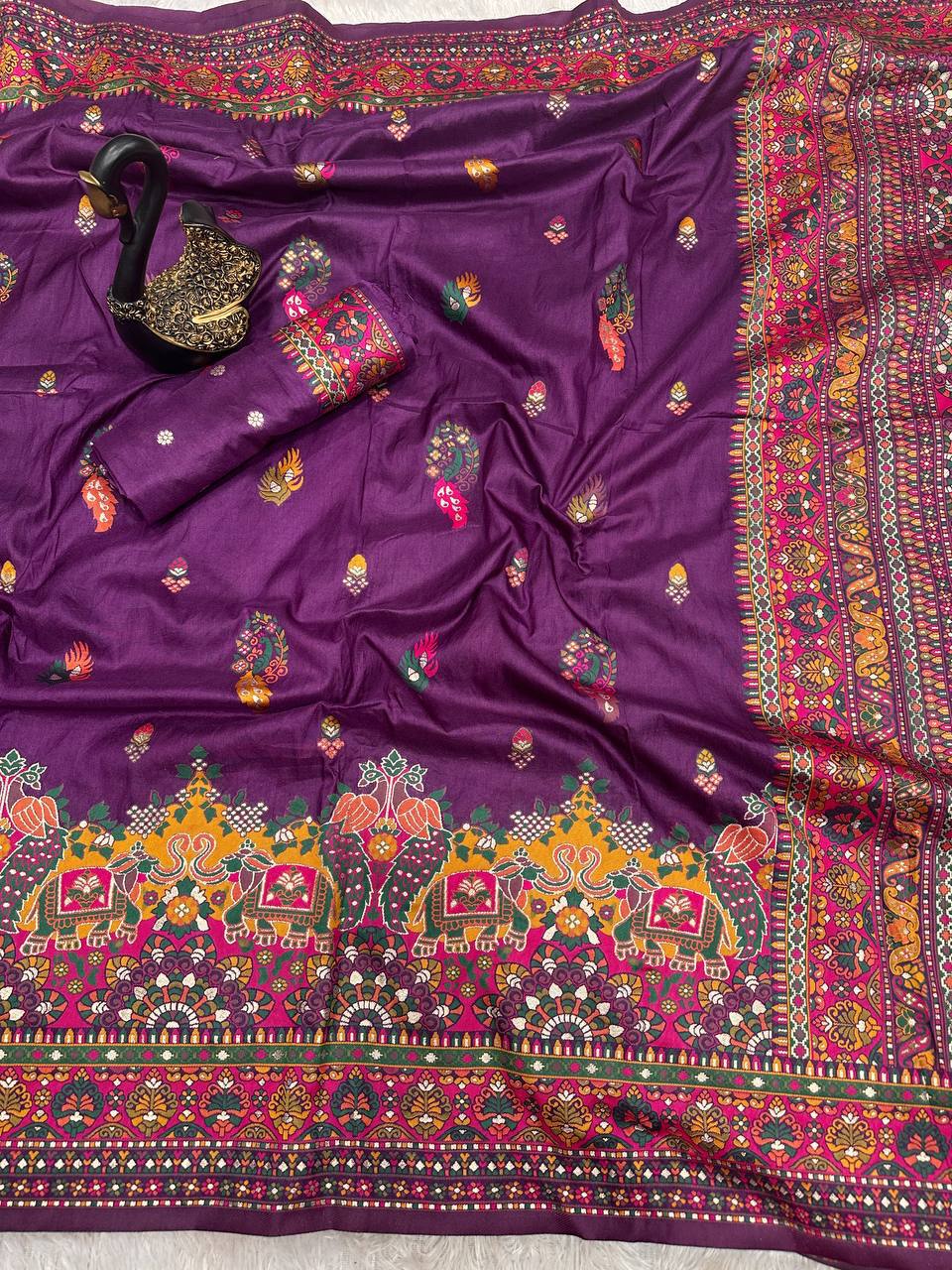 Glamorous  Pashmina Saree With Pulsating Blouse Piece-PURPLE