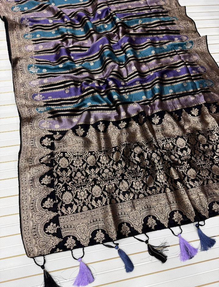Roopkala Jacquard Saree  -  BLACK