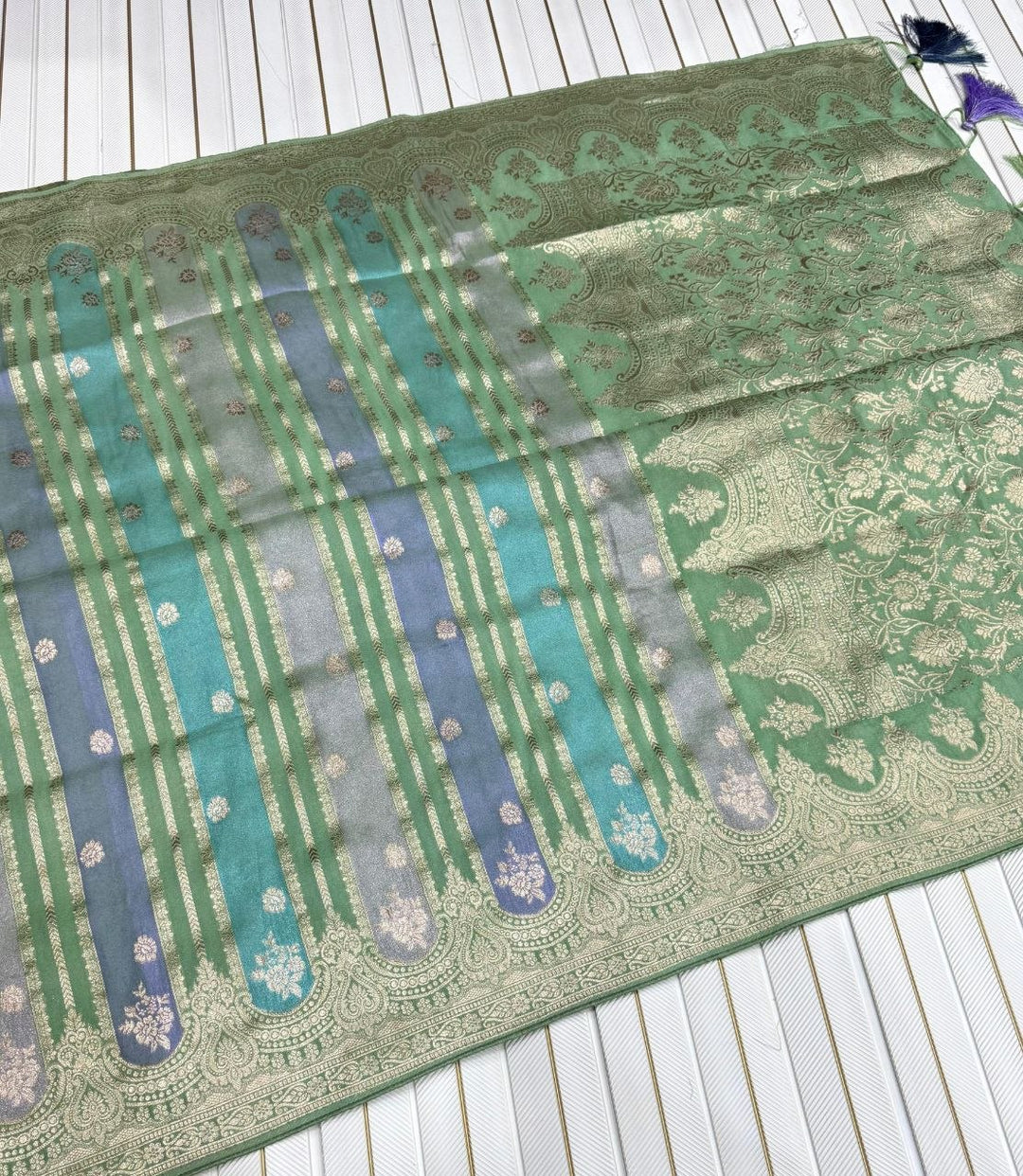 Roopkala Jacquard Saree  - PISTA