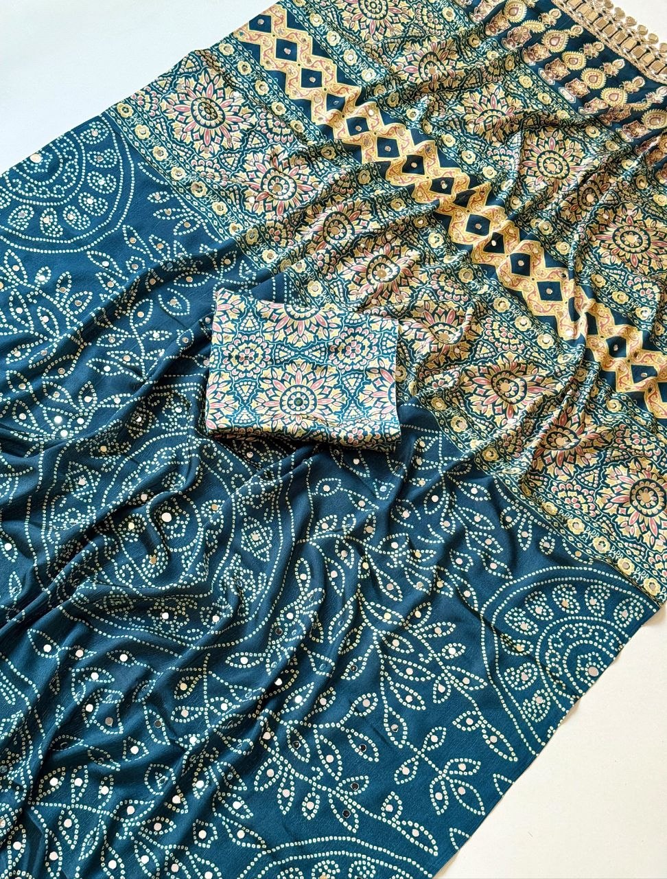 Neel Noor Mirror Saree  - RAMA