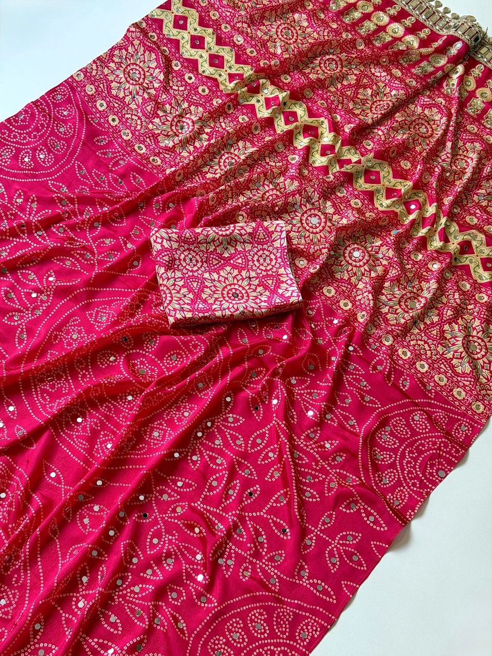 Neel Noor Mirror Saree  - RED