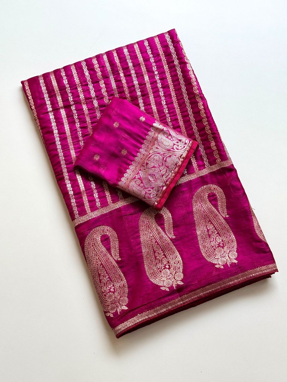 Maharani Amethyst Banarasi Saree - PINK