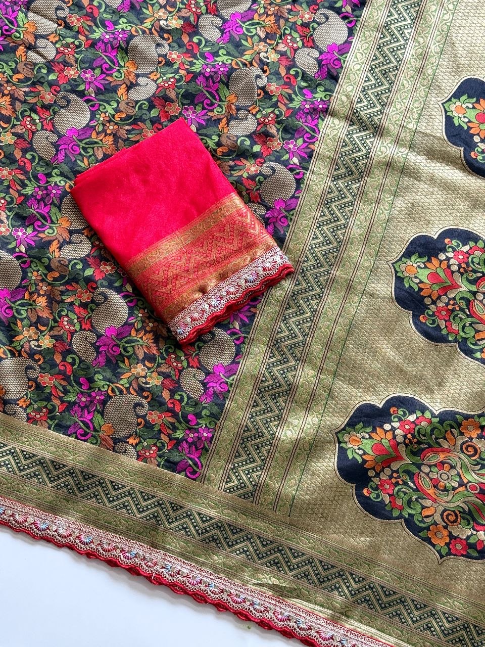 Shyamali Blossom Silk Saree