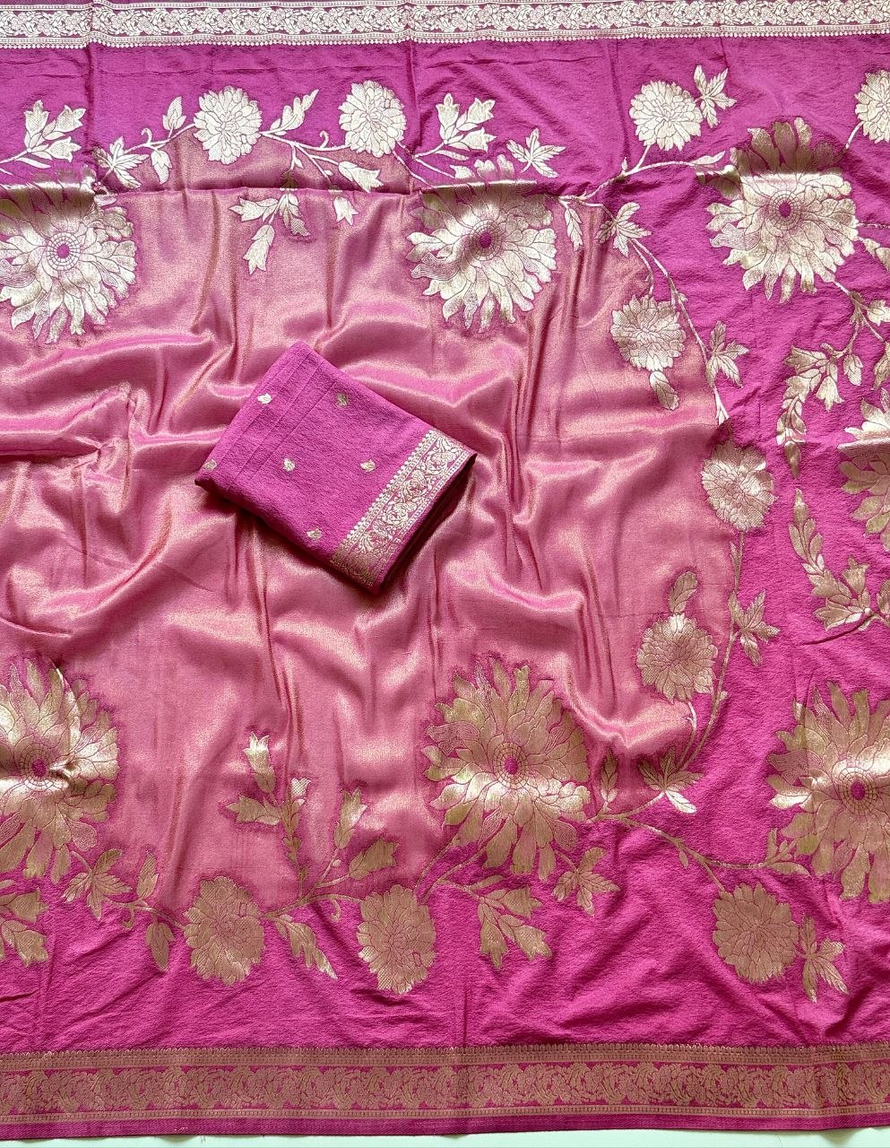 Royal gold zari floral weaving Premium Banarasi Silk Saree - ONION PINK