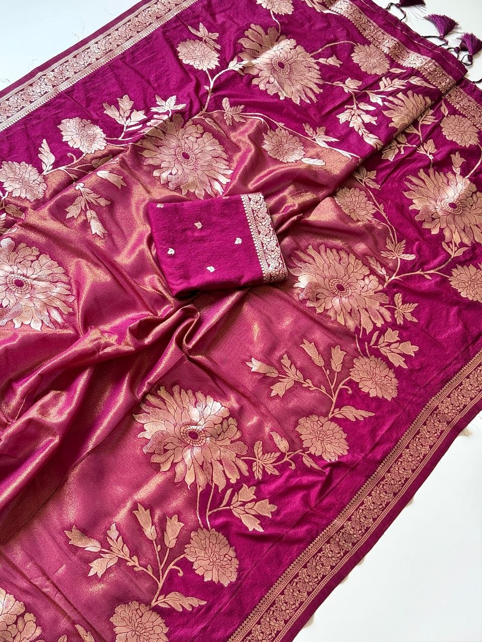 Royal gold zari floral weaving Premium Banarasi Silk Saree - DARK PINK