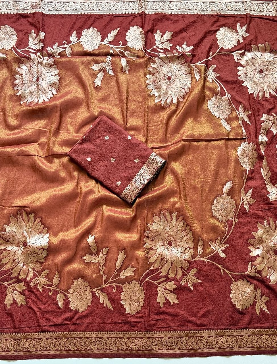 Royal gold zari floral weaving Premium Banarasi Silk Saree - BROWN