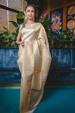 Wedding Wear Kanjivaram Woven Silk Saree With Blouse Piece