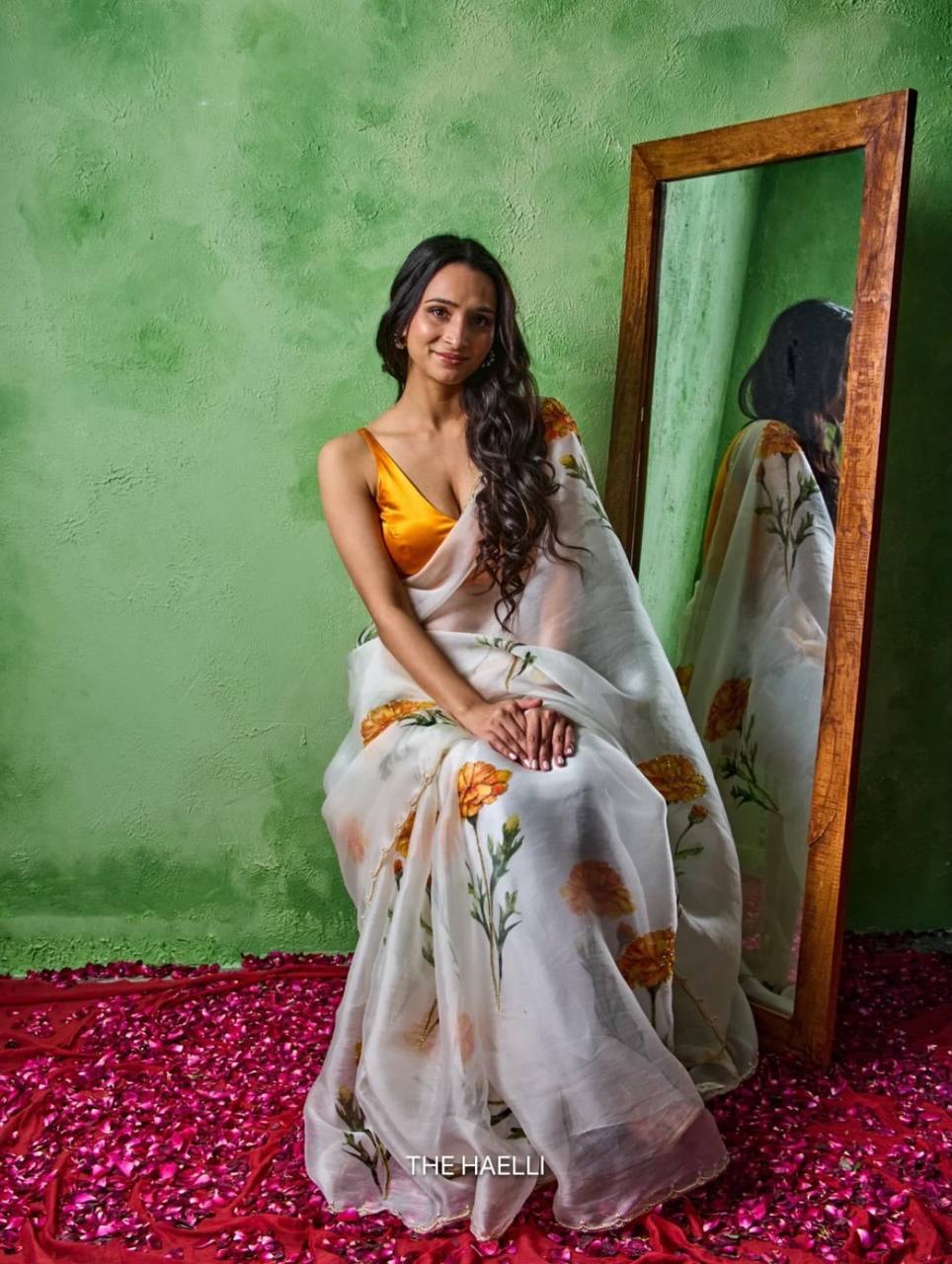 Elegant Floral Printed Tebby Silk Saree with Beads &amp; Katdana Handwork – Designer Party Wear