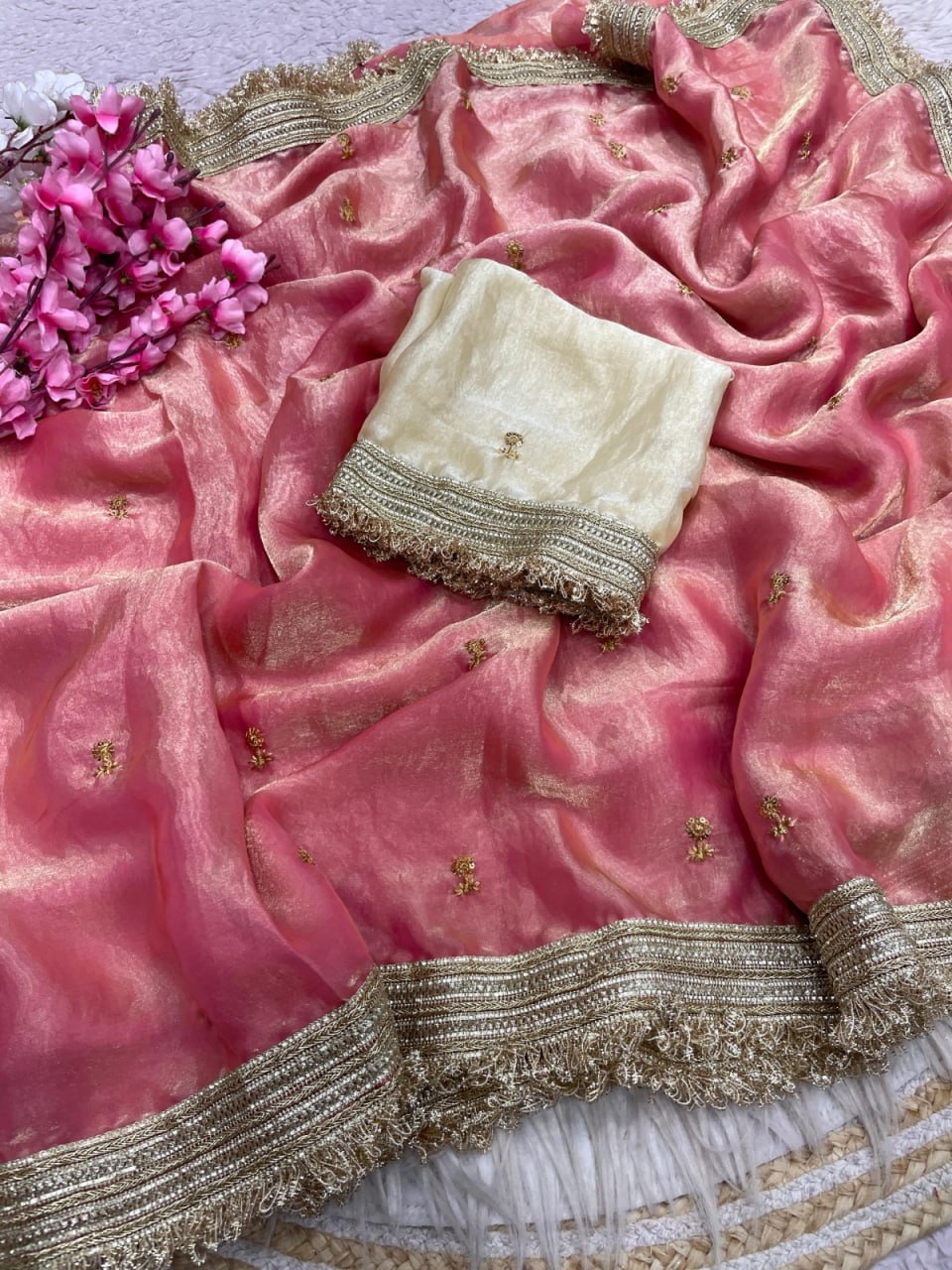 Elegant Fandy Satin Saree with Sequins Butti &amp; Designer Lace Border – PINK