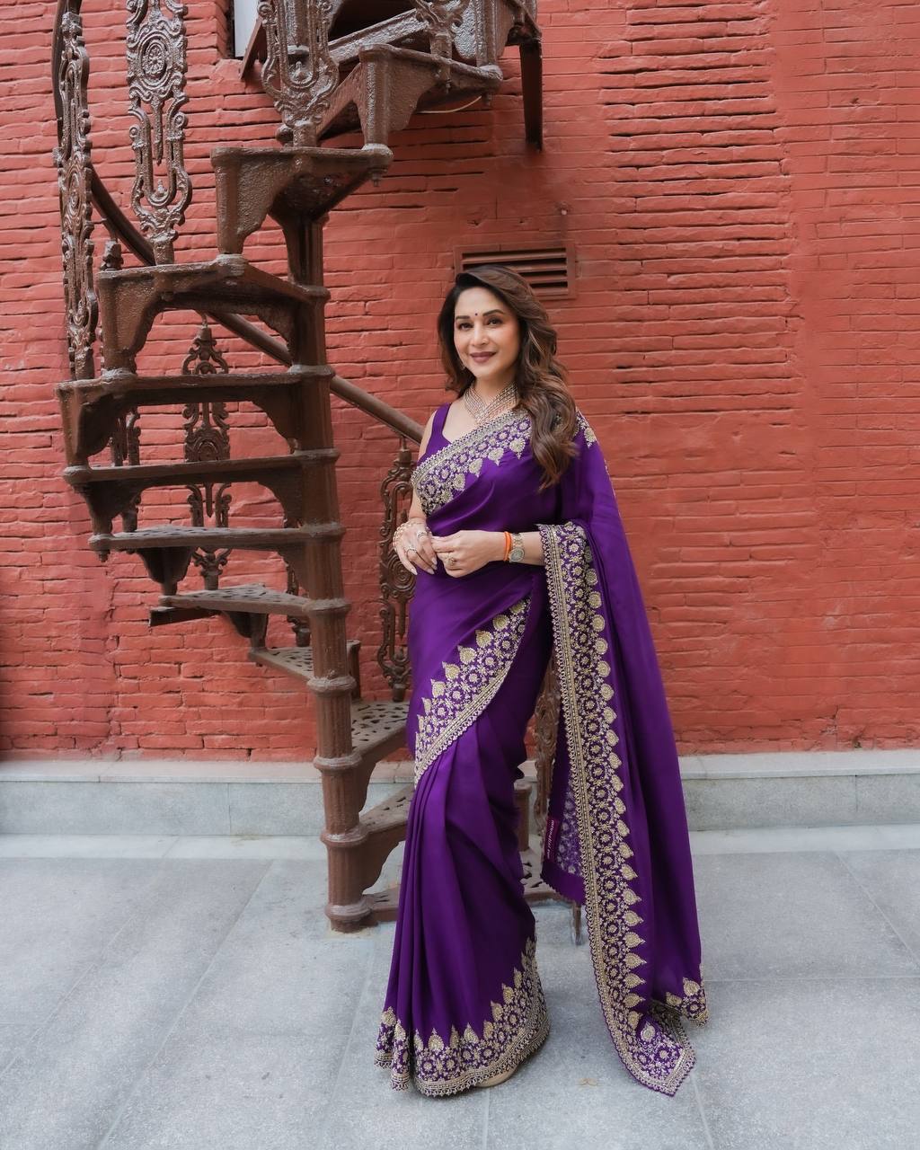 Zarmina Royale Rangoli Saree