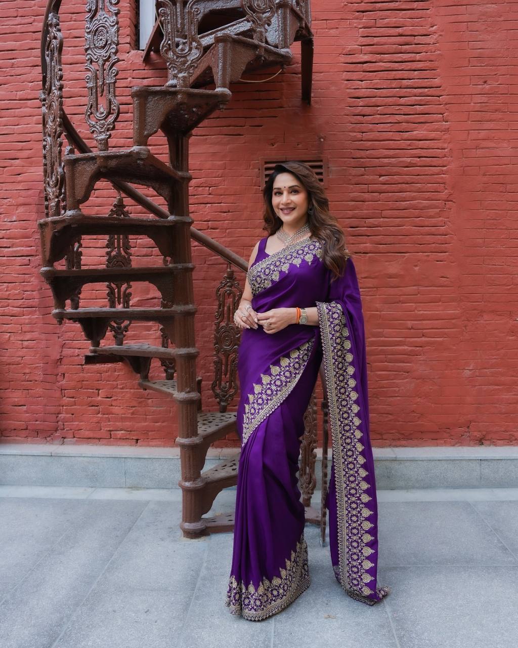 Zarmina Royale Rangoli Saree