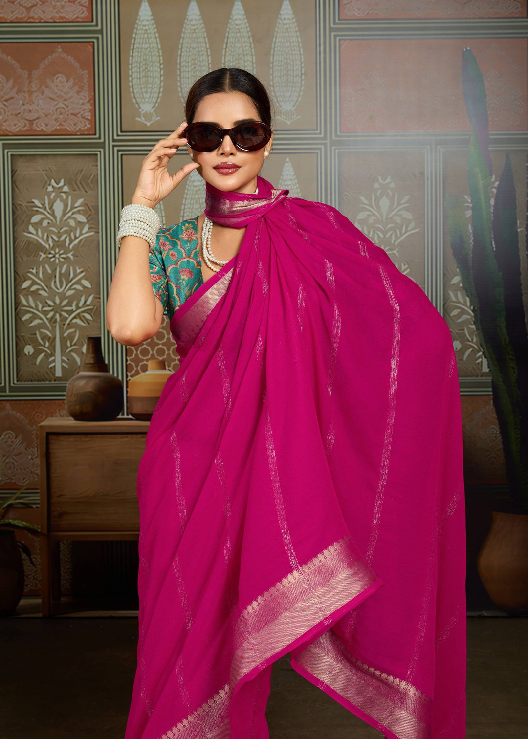 Premium Tusser Weaving Saree with Zari Border &amp; Digital Blouse - PINK