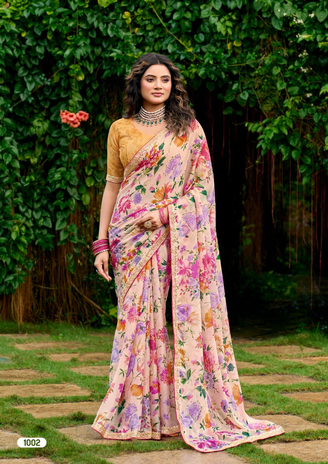 Graceful Floral Chiffon Saree with Zari Weaving &amp; Cutwork Embroidery Border -YELLOW