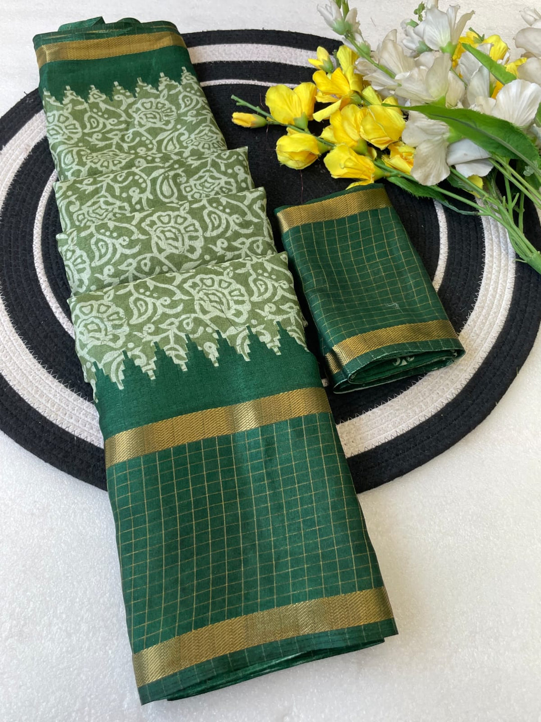 Premium Myrox Bentex Designer Saree - GREEN