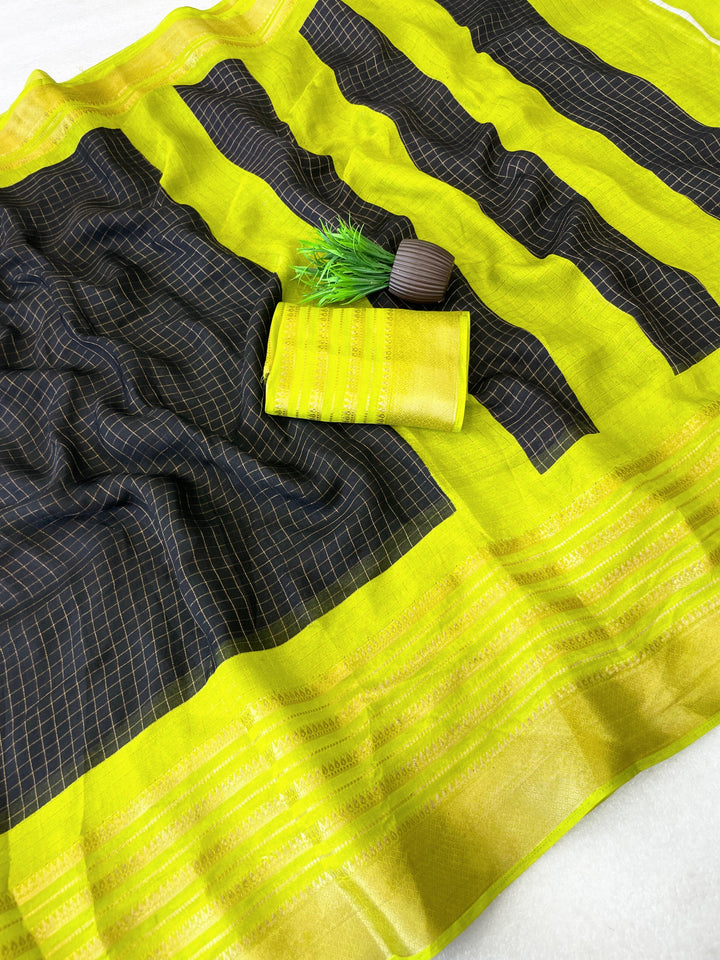 Elegant Two-Tone Premium Dolla Checks Saree With Weaving Jacquard Border - PARROT AND BLACK