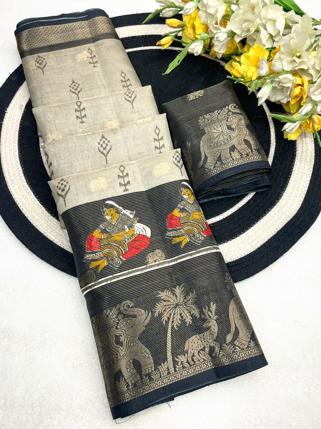 Elegant Two-Tone Floral Moss Mellow Saree with Jacquard Border &amp; Designer Blouse -GRAY