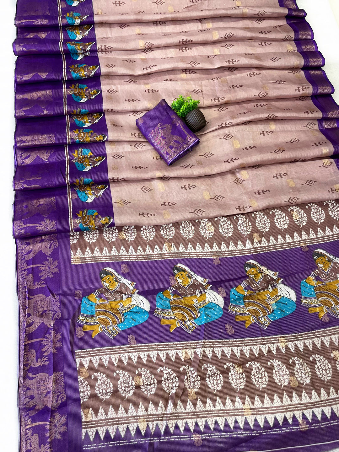 Elegant Two-Tone Floral Moss Mellow Saree with Jacquard Border &amp; Designer Blouse -PURPLE
